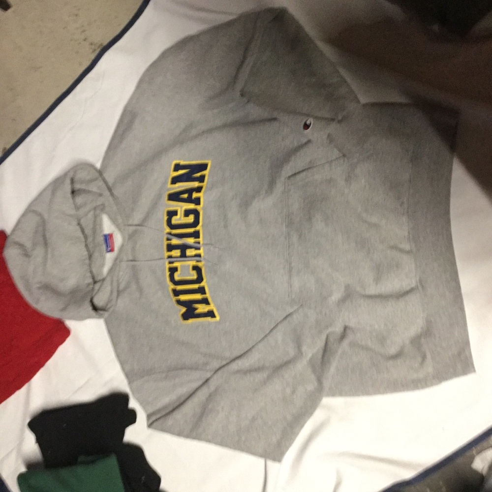 XL Michigan sweater